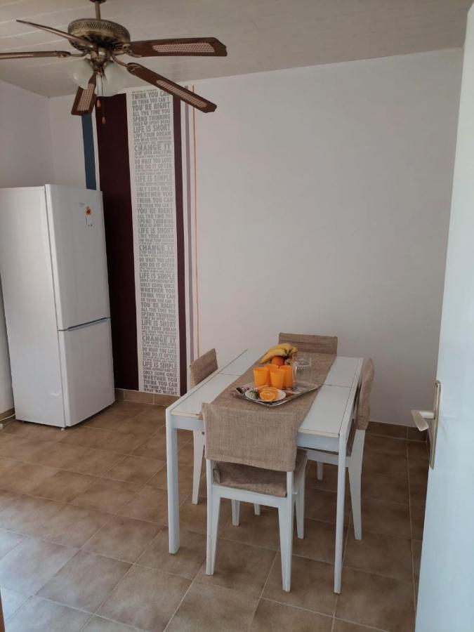 Apartment Galeb Lukovo Sugarje Bagian luar foto